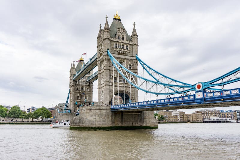 伦敦塔桥 Tower Bridge